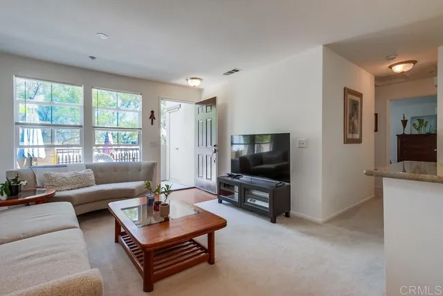 $364,594 | 14676 Via Fiesta, Unit 2, San Diego, CA 92127