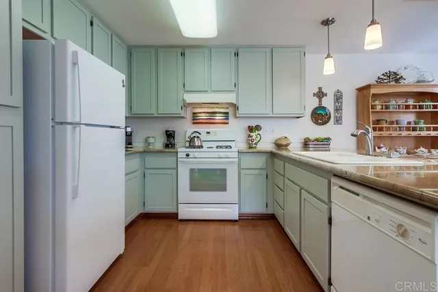 $364,594 | 14676 Via Fiesta, Unit 2, San Diego, CA 92127