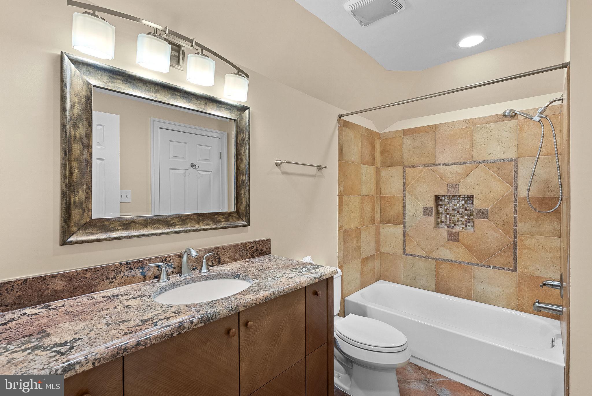190 Falcon Ridge Road Great Falls, VA 22066 - Photo 66 of 122 En-suite Bathroom for Bedroom #6