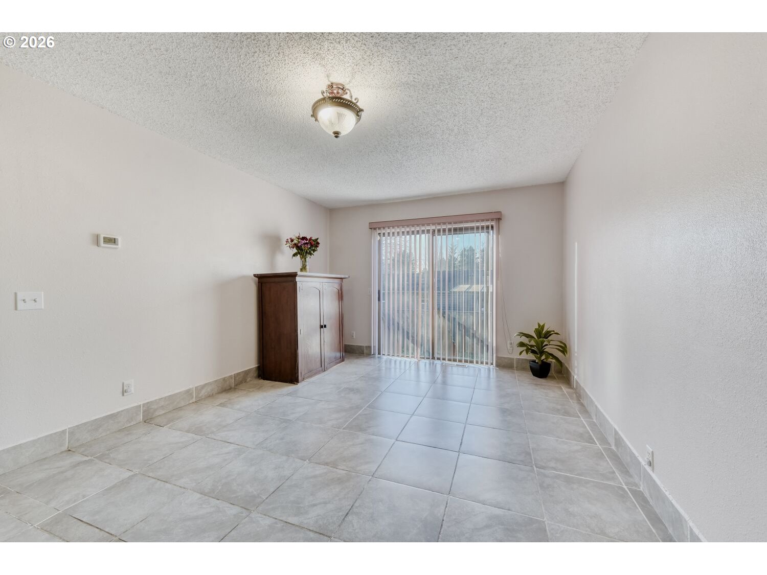 6811 Southwest 170th Avenue Beaverton, OR 97007 - Photo 11 of 23