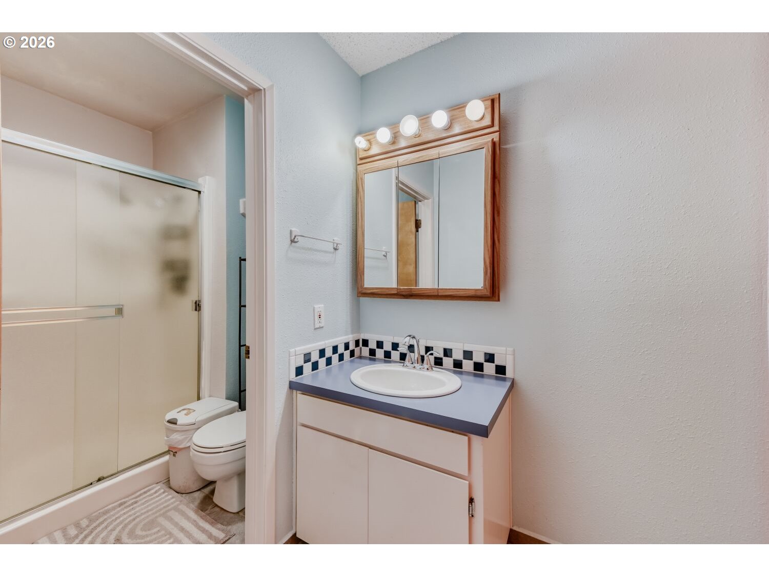 6811 Southwest 170th Avenue Beaverton, OR 97007 - Photo 13 of 23