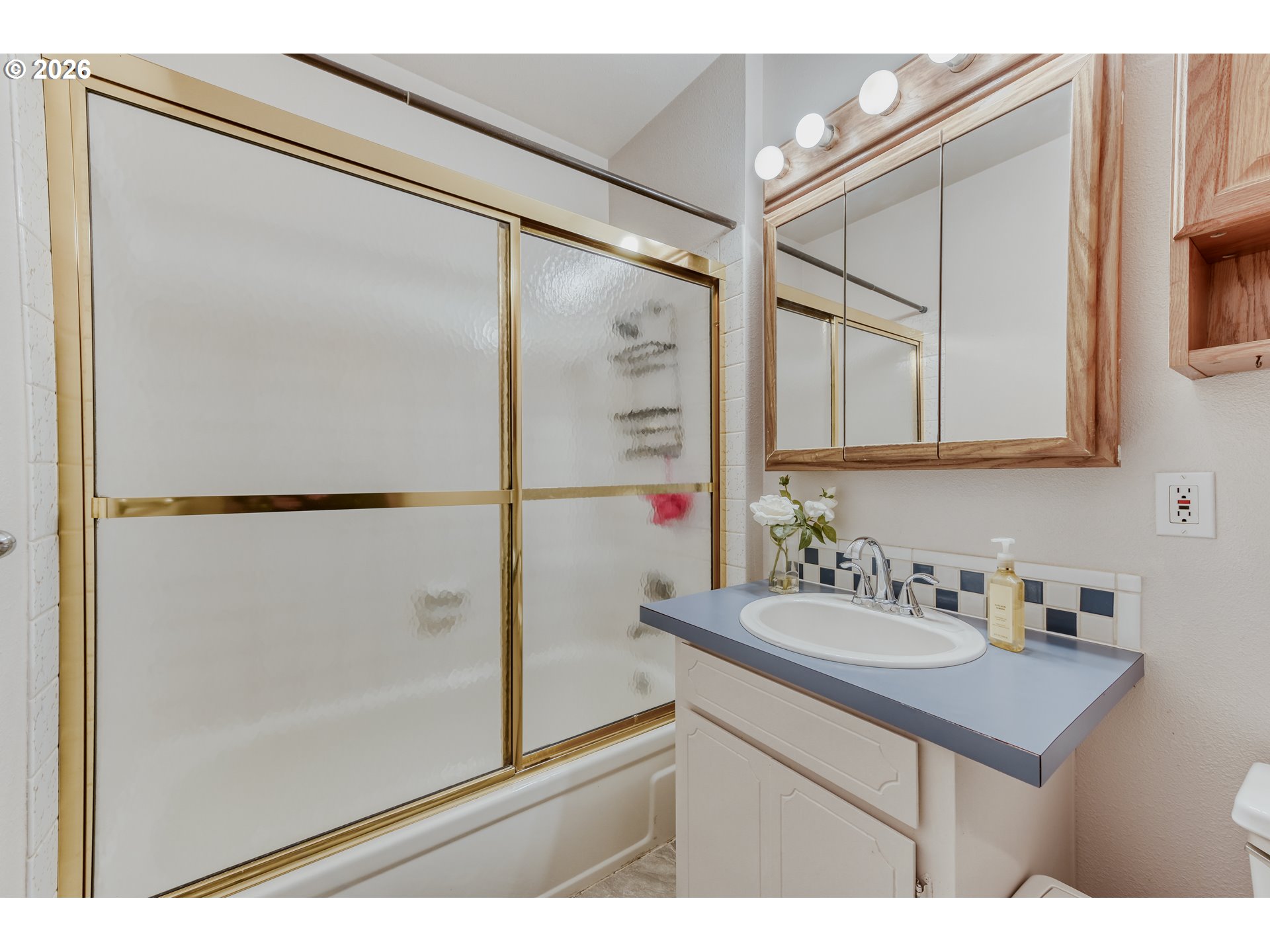 6811 Southwest 170th Avenue Beaverton, OR 97007 - Photo 17 of 23