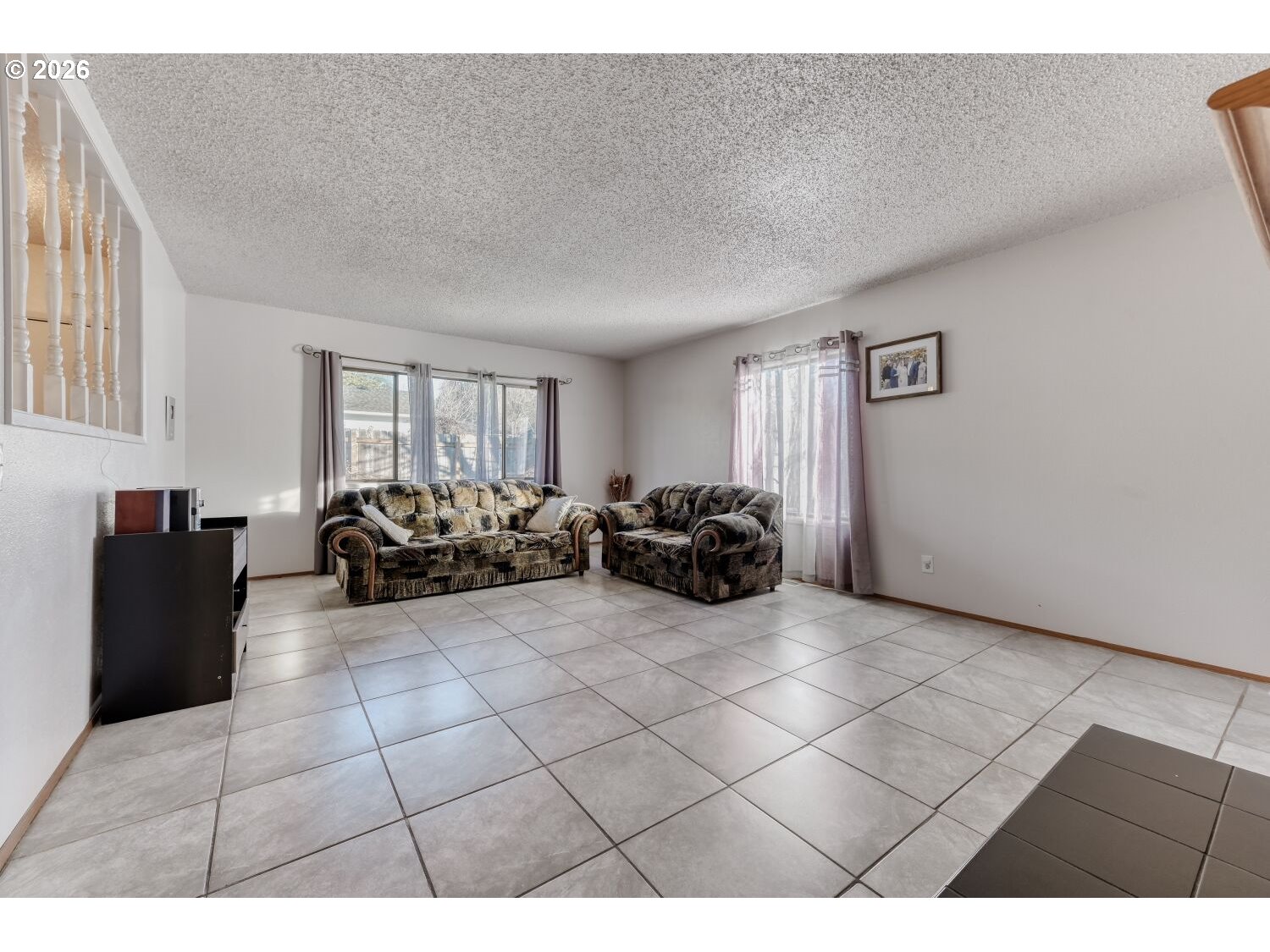 6811 Southwest 170th Avenue Beaverton, OR 97007 - Photo 5 of 23