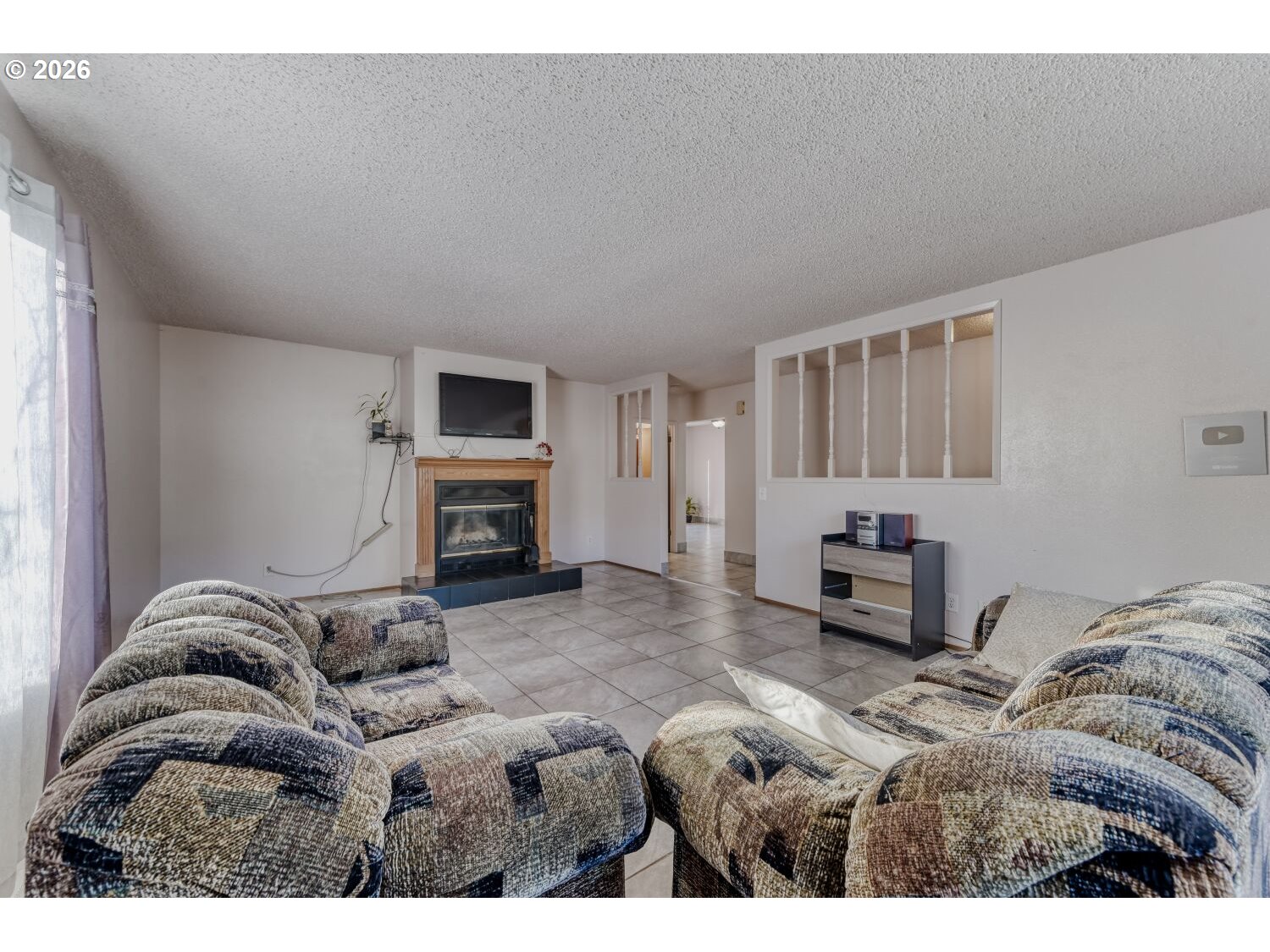 6811 Southwest 170th Avenue Beaverton, OR 97007 - Photo 6 of 23