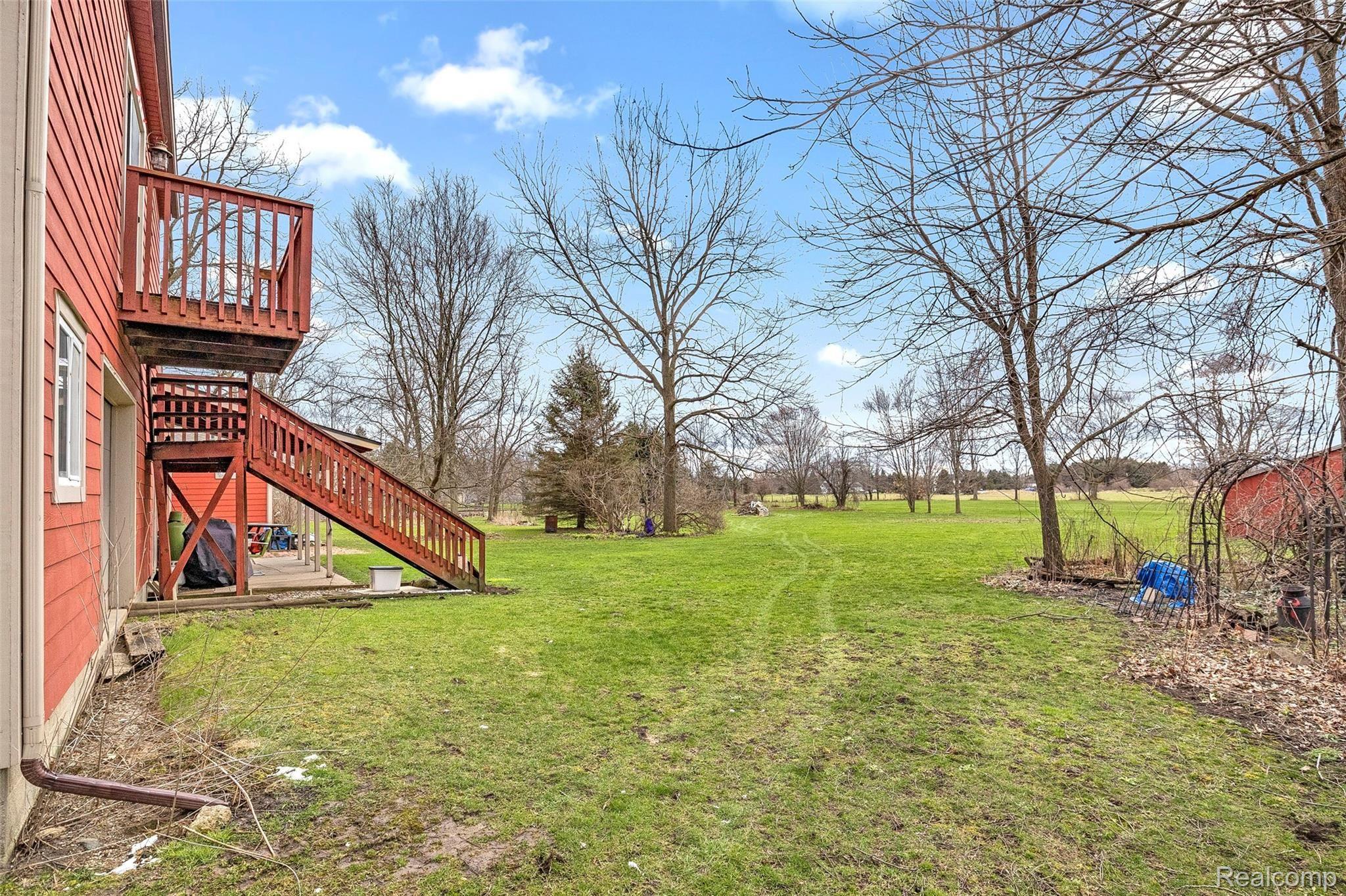 1320 Pingree Road Howell, MI 48843 - Photo 36 of 48 36.jpg