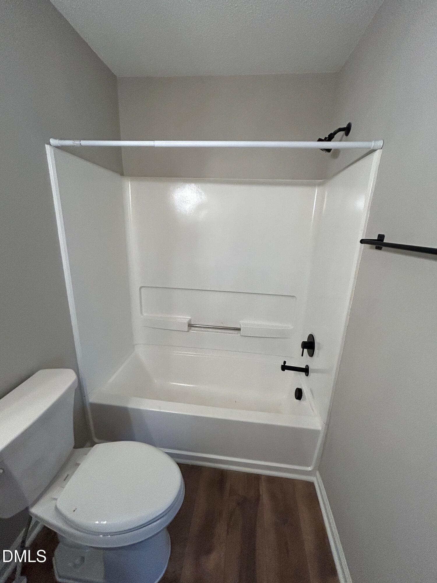 6528 Thetford Court Raleigh, NC 27615 - Photo 30 of 30 IMG_7510