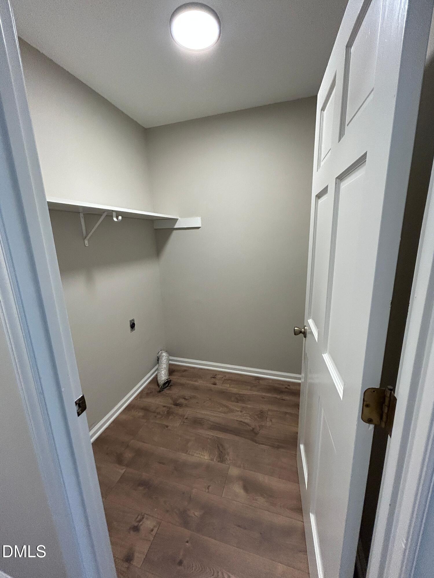 6528 Thetford Court Raleigh, NC 27615 - Photo 5 of 30 IMG_7485