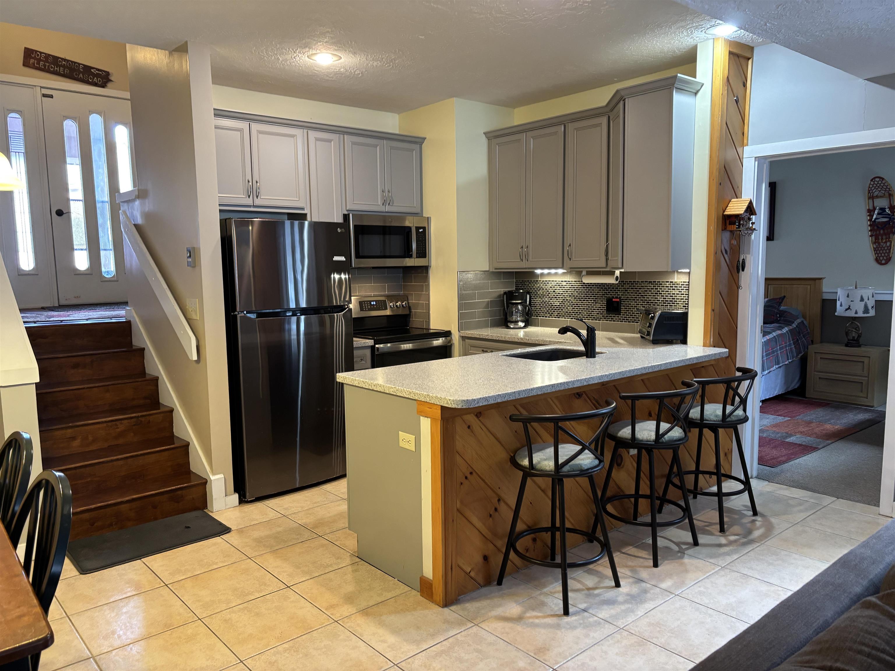 9 Fletchers Way, Unit H2 Waterville Valley, NH 03215 - Photo 12 of 24