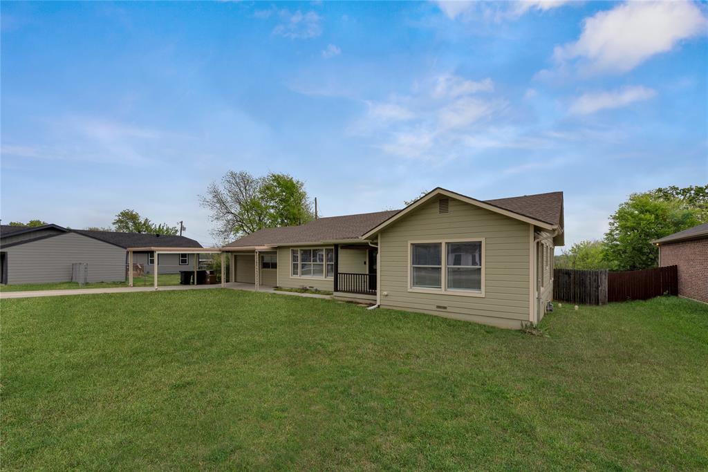 400 Veatch Street Joshua, TX 76058 - Photo 2 of 16