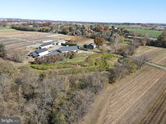 $1,000,000 | 690 Kraybill Church Road, Mount Joy, PA 17552