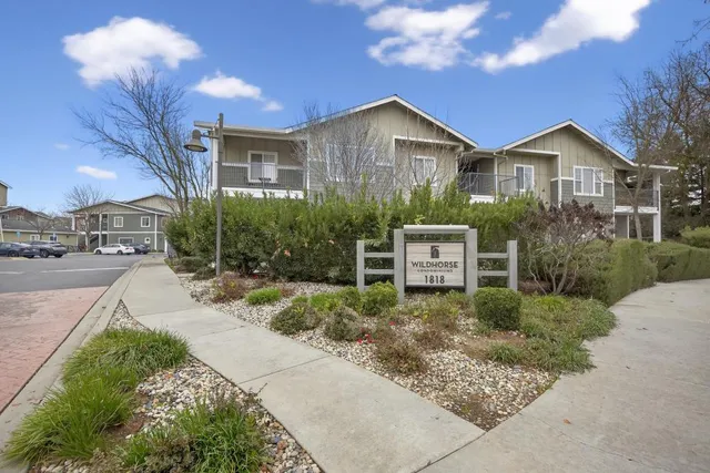 $525,000 | 1818 Moore Boulevard, Unit 102, Davis, CA 95618