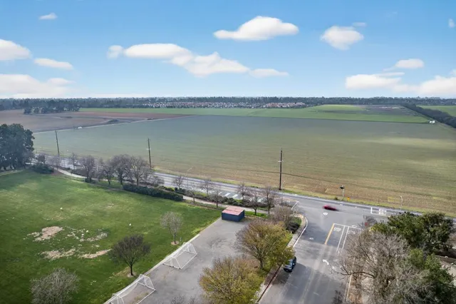 $525,000 | 1818 Moore Boulevard, Unit 102, Davis, CA 95618