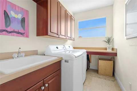 $1,049,500 | 6971 Scrub Jay Drive, Sarasota, FL 34241