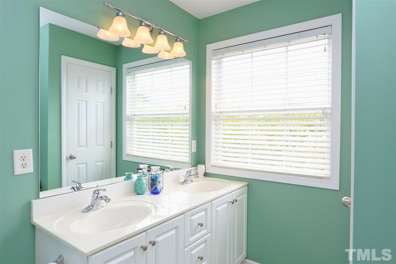 2131 Piney Brook Road, Unit 105 Raleigh, NC 27614 - Photo 15 of 25