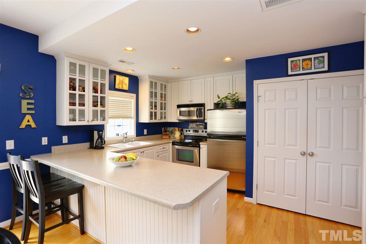 2131 Piney Brook Road, Unit 105 Raleigh, NC 27614 - Photo 3 of 25