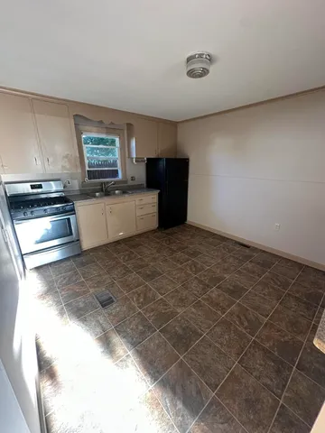 $299,900 | 99 State Street, Millinocket, ME 04462