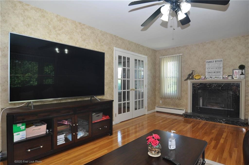 567 Budlong Road Cranston, RI 02920 - Photo 18 of 40