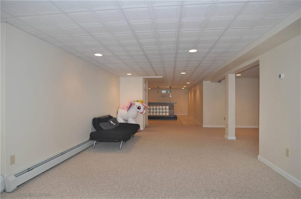 567 Budlong Road Cranston, RI 02920 - Photo 34 of 40