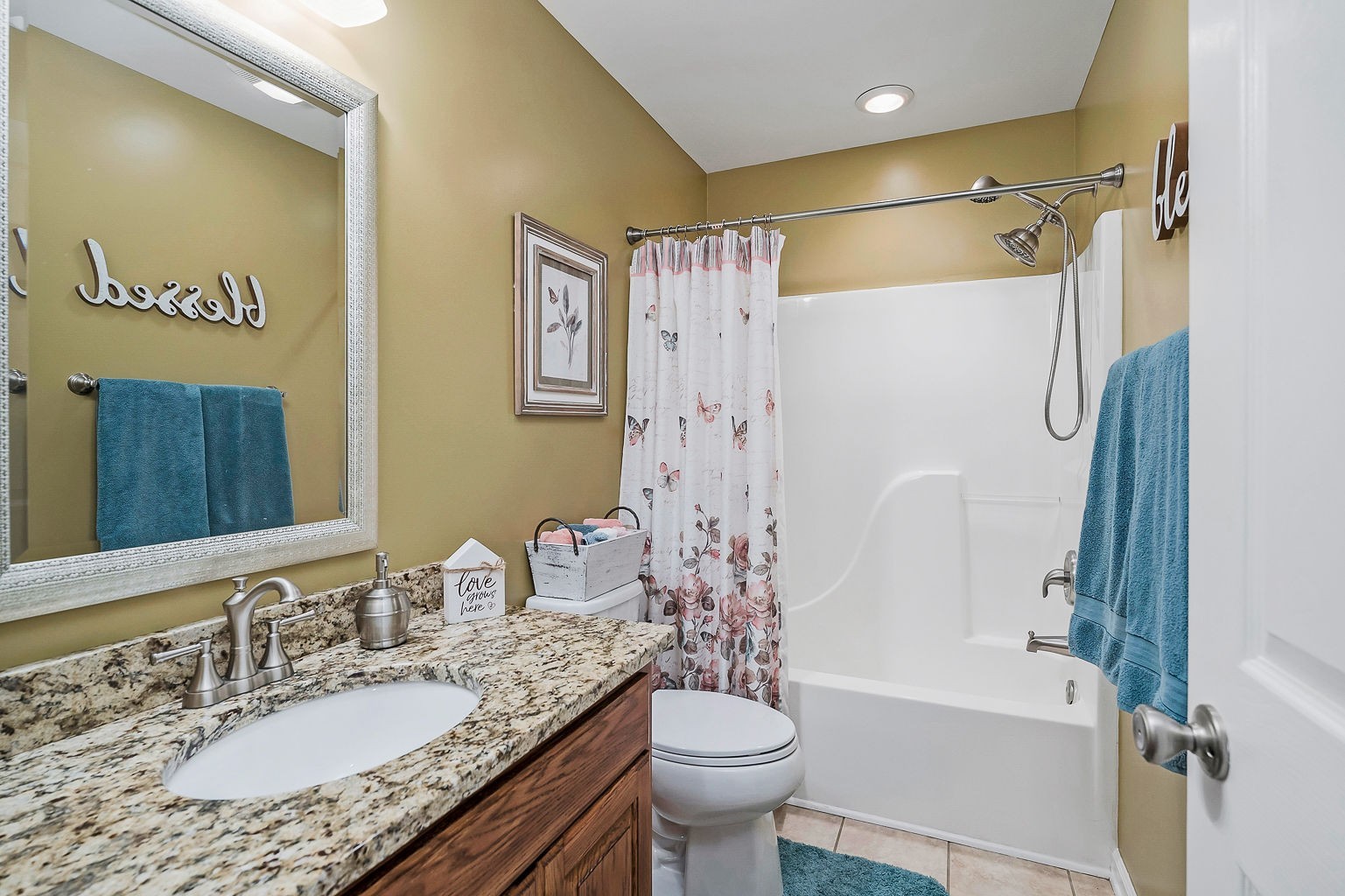 128 Simons Boulevard Morrison, TN 37357 - Photo 63 of 65 a bathroom with a granite countertop sink toilet and shower