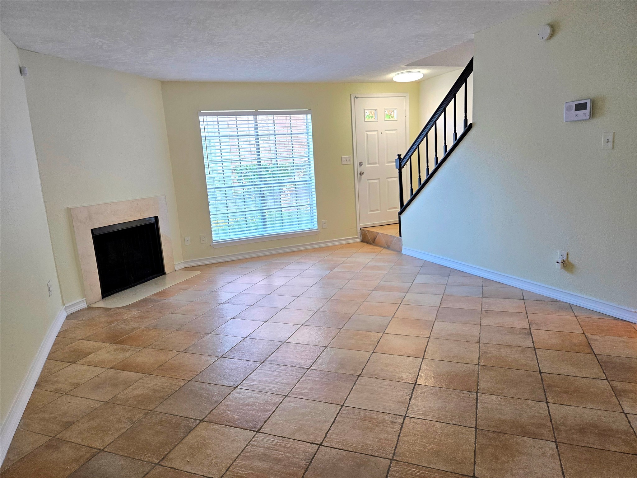 3100 Jeanetta Street, Unit 1006 Houston, TX 77063 - Photo 3 of 15