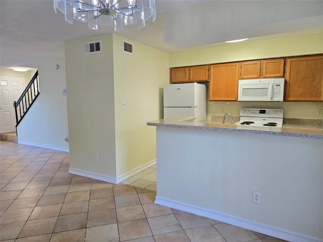 $148,000 | 3100 Jeanetta Street, Unit 1006, Houston, TX 77063