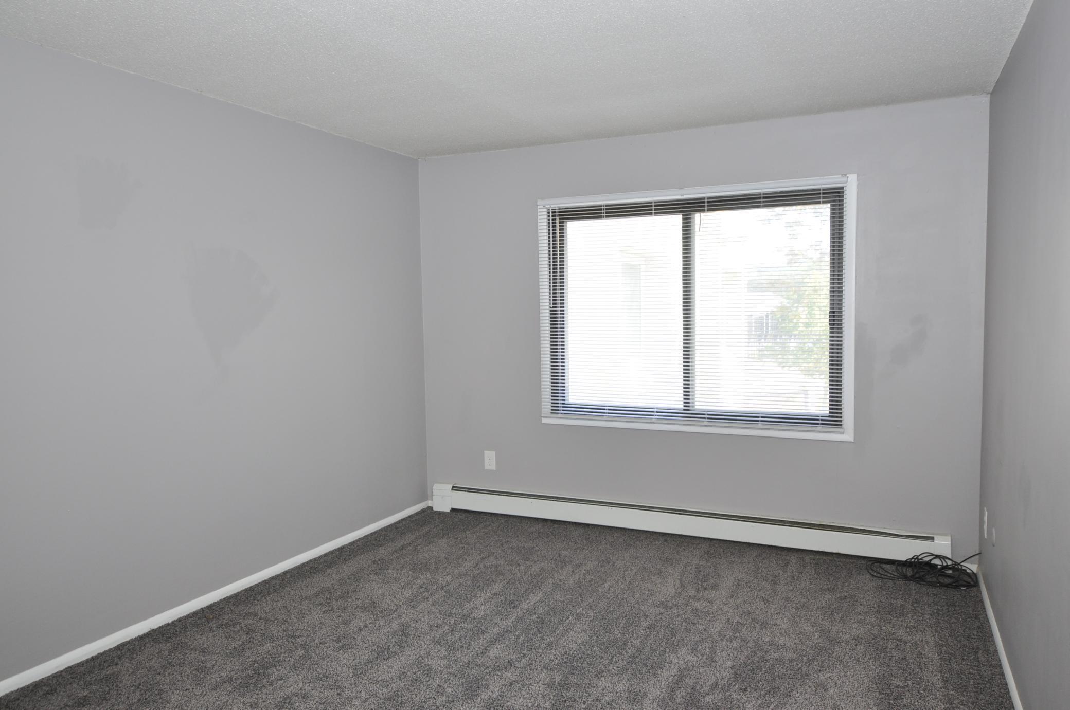 2011 Viking Drive Northwest, Unit 33 Rochester, MN 55901 - Photo 6 of 27 Gallery Image 6
