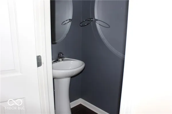 $1,950 | 14047 Wimbleton Way, Fishers, IN 46037