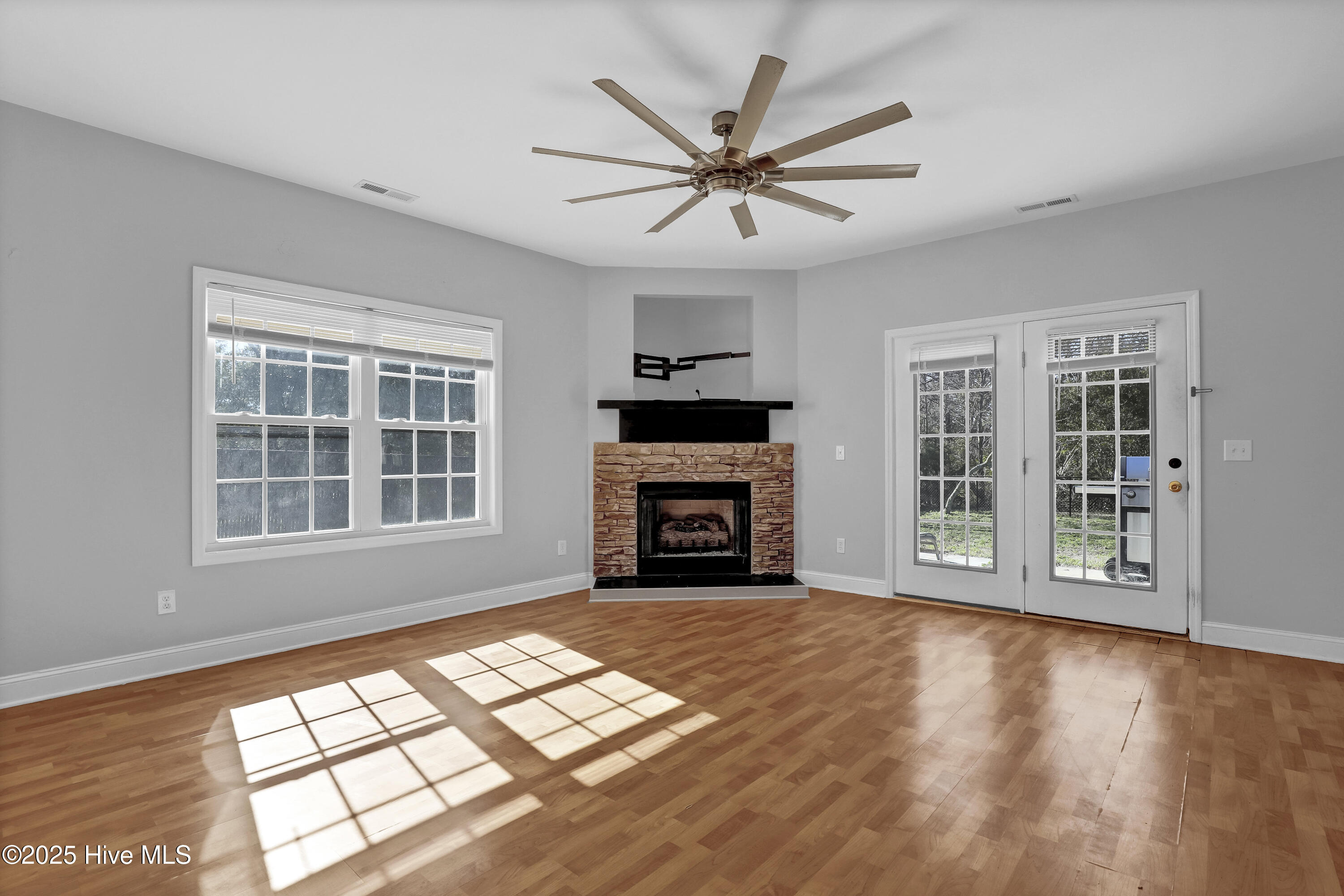 360 Hickory Point Road Hampstead, NC 28443 - Photo 12 of 38 012_6g8a0990_642