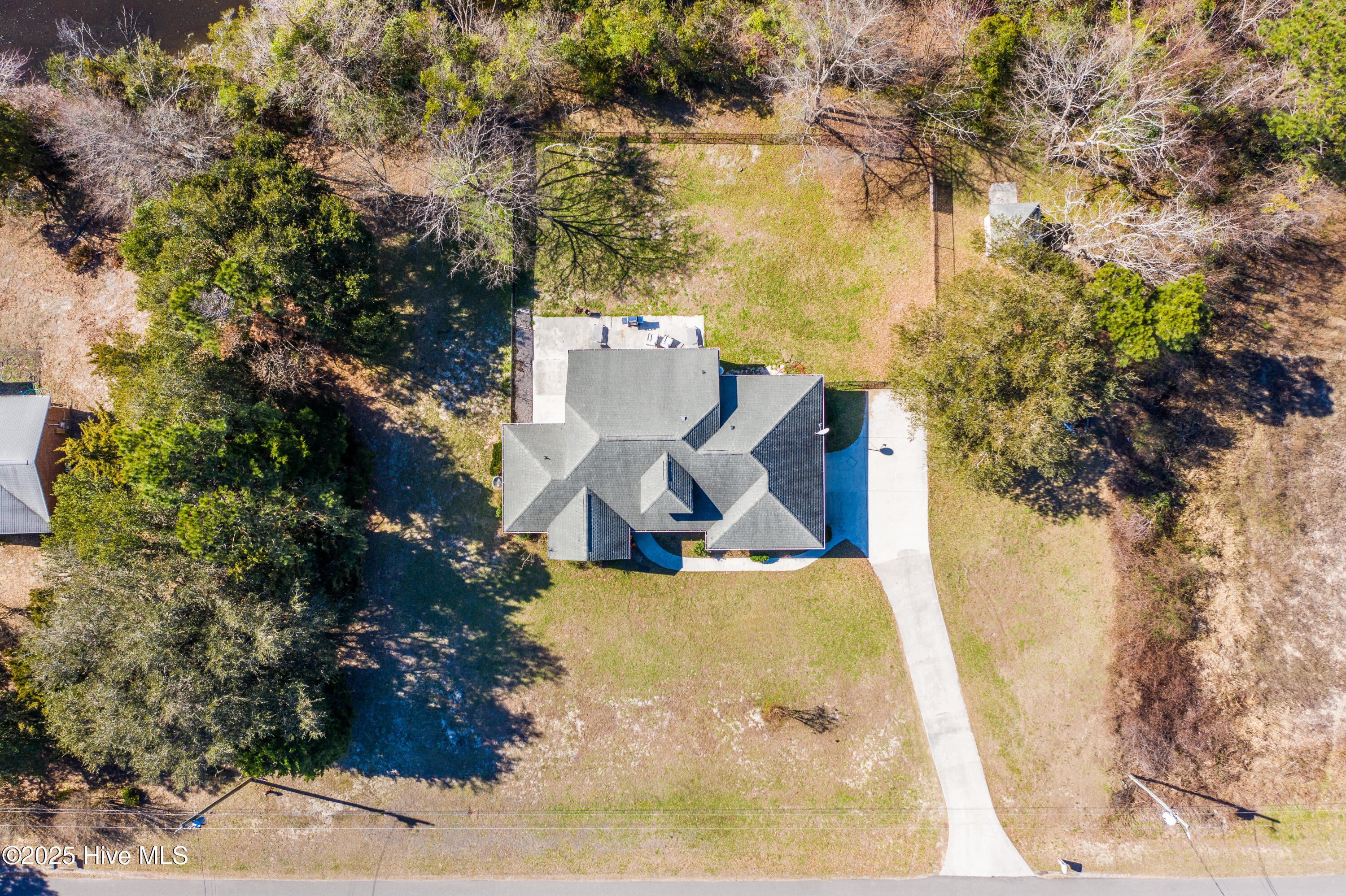 360 Hickory Point Road Hampstead, NC 28443 - Photo 32 of 38 032_dji_0980_583