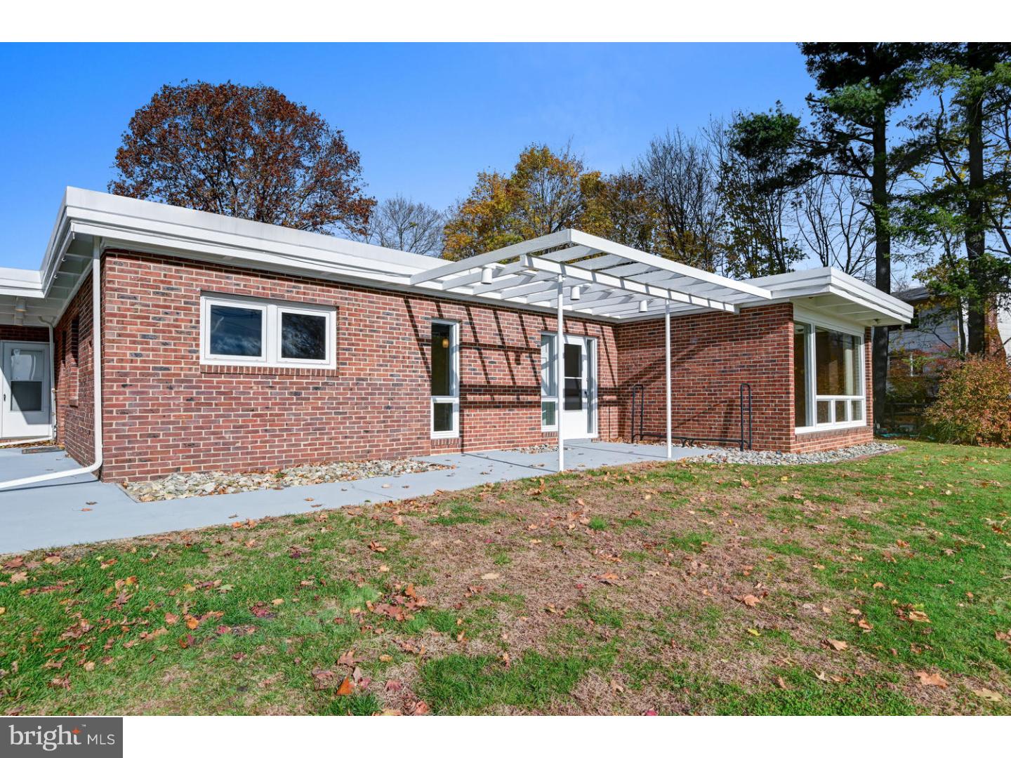 181 Cranbury Road Princeton Junction, NJ 08550 - Photo 4 of 39