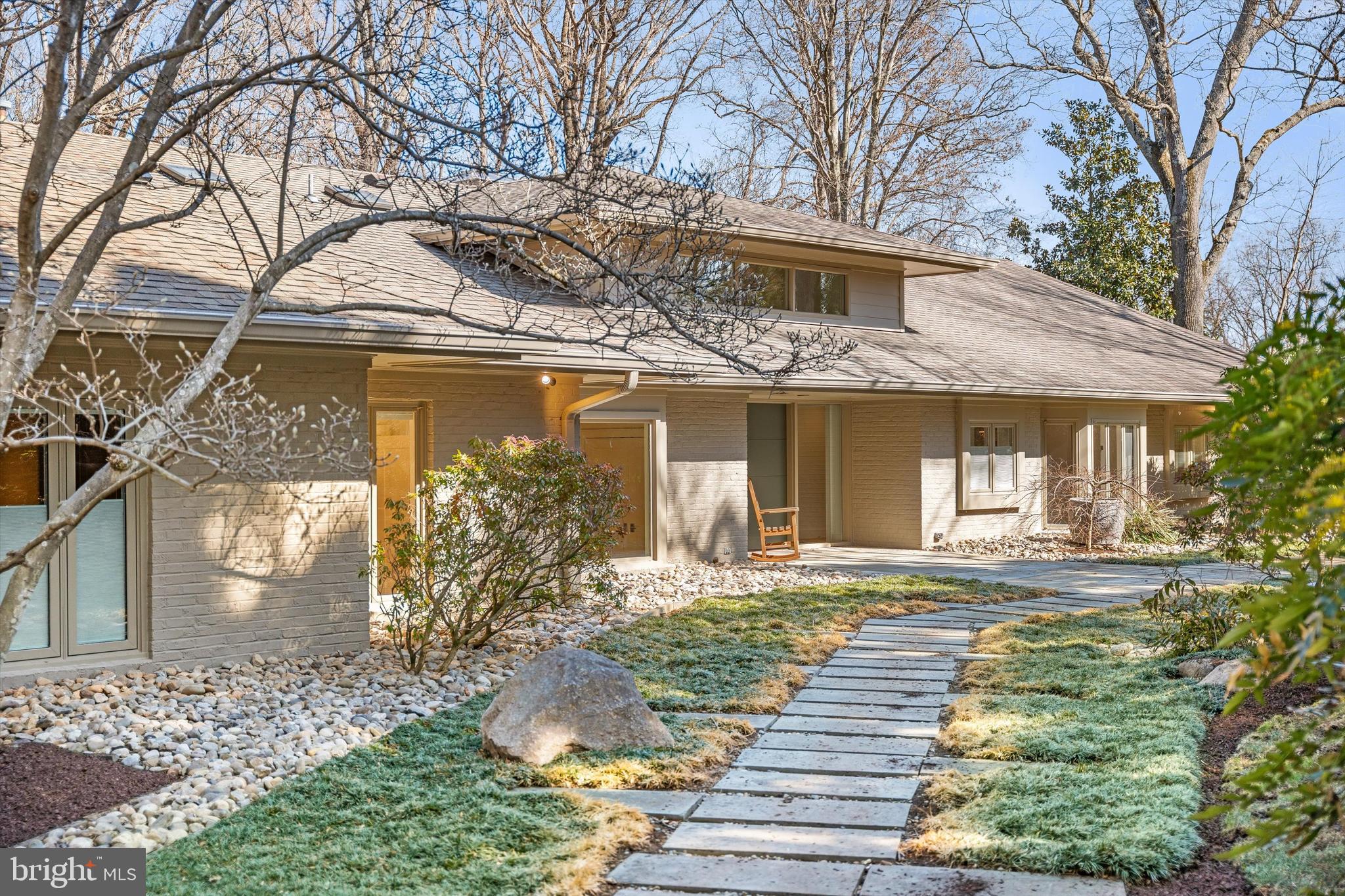 Stunning Mid Century Modern Architecture