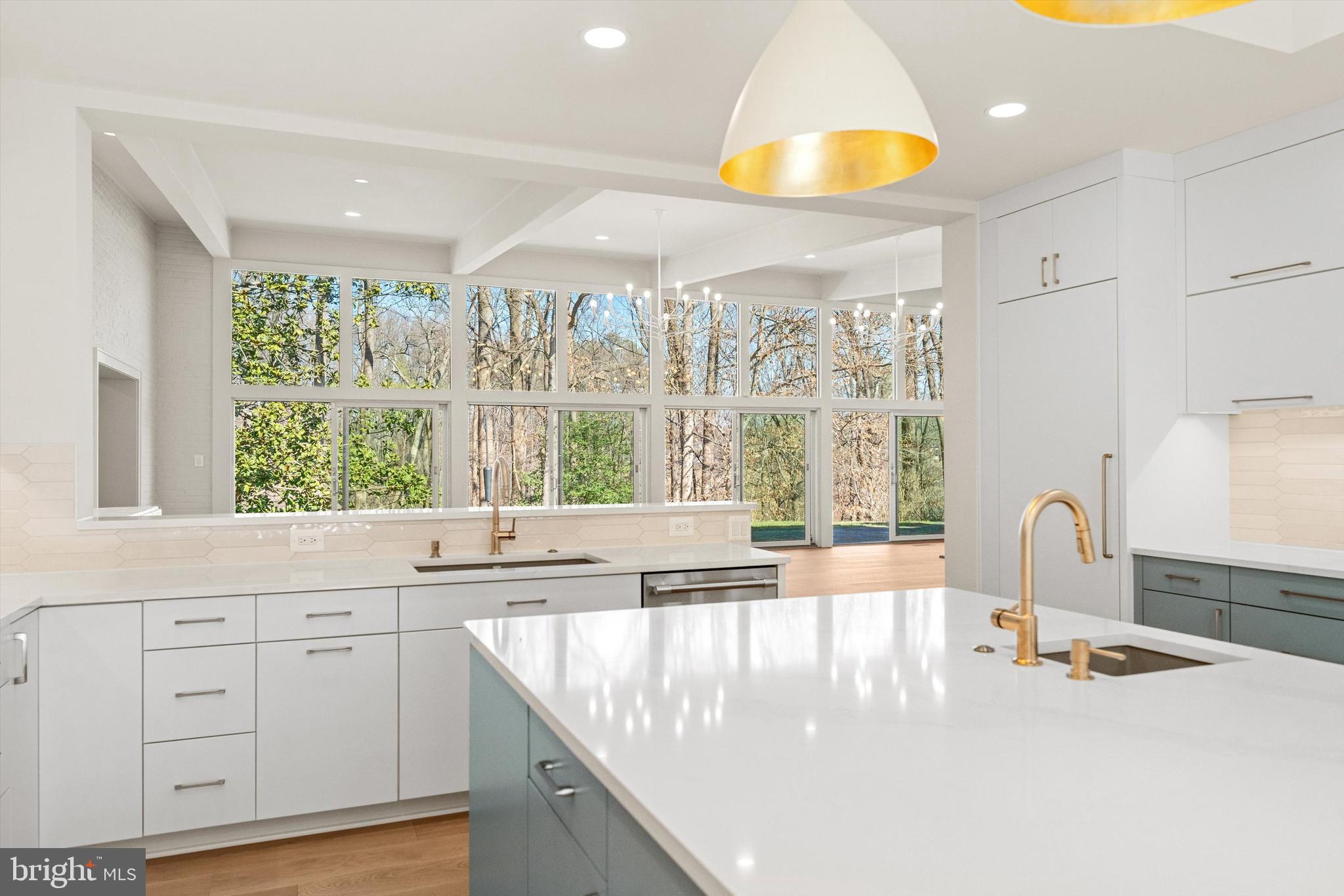 1402 Langley Place McLean, VA 22101 - Photo 19 of 46 Sleek contemporary cabinetry and fixtures