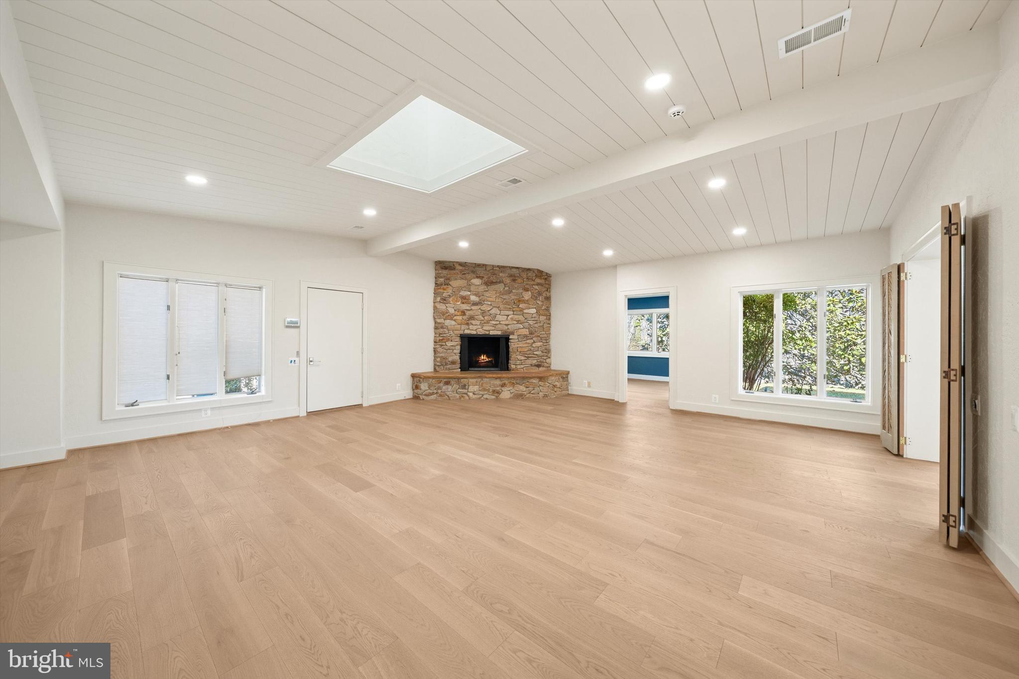 1402 Langley Place McLean, VA 22101 - Photo 26 of 46 Family Room with coner fireplace