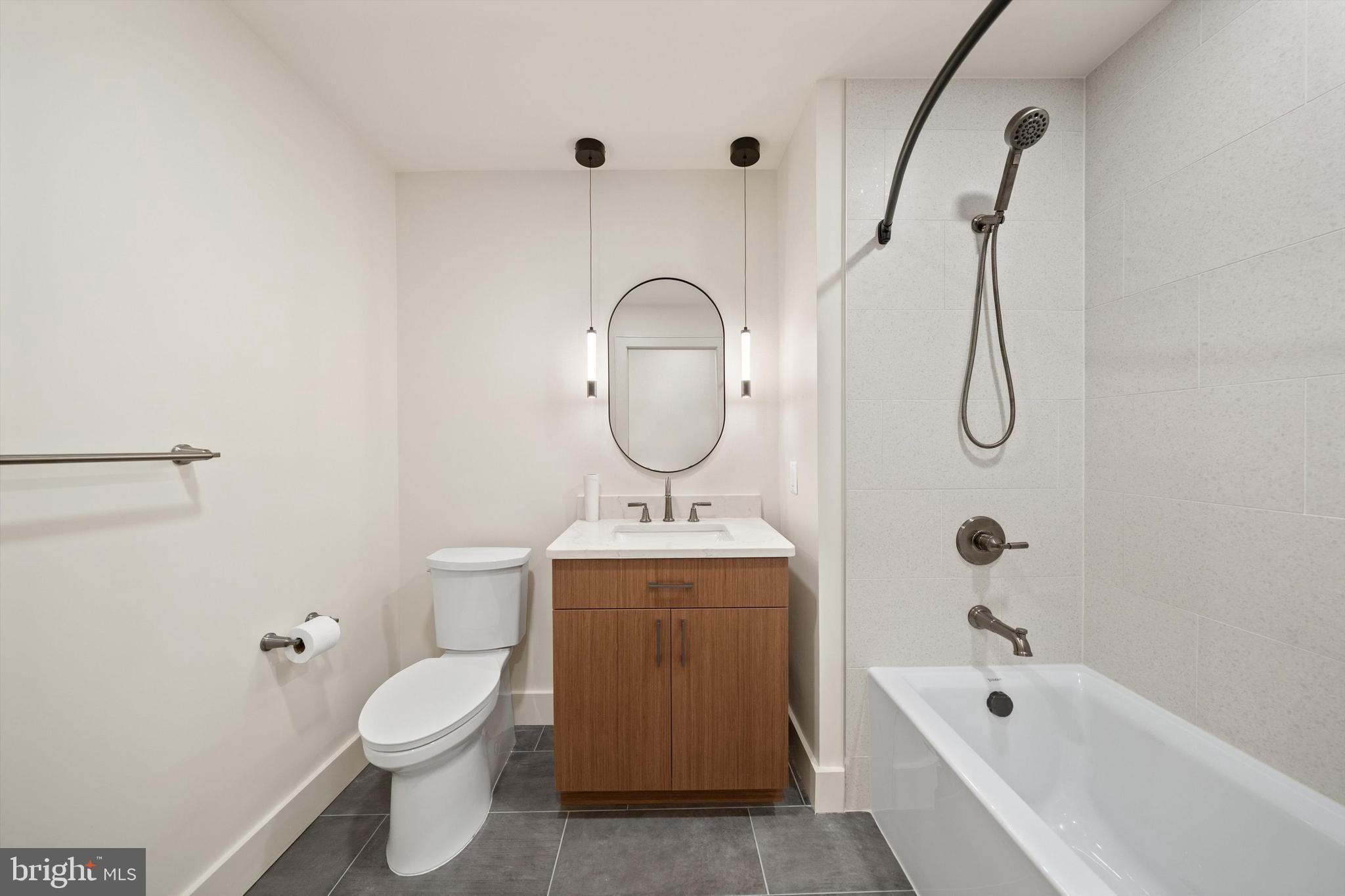 1402 Langley Place McLean, VA 22101 - Photo 36 of 46 Hall bathroom #5