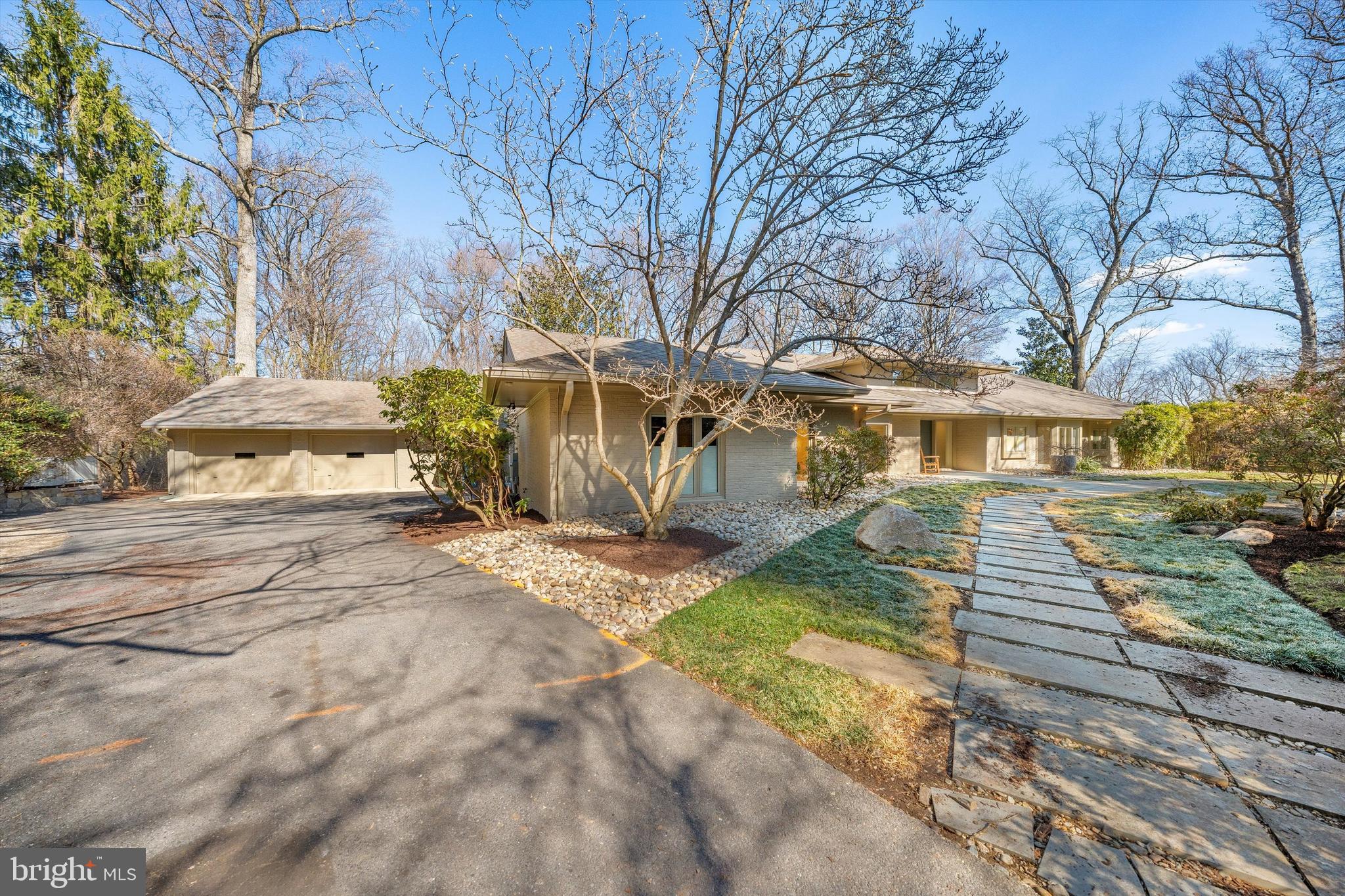 1402 Langley Place McLean, VA 22101 - Photo 38 of 46 Driveway and main walk to front door