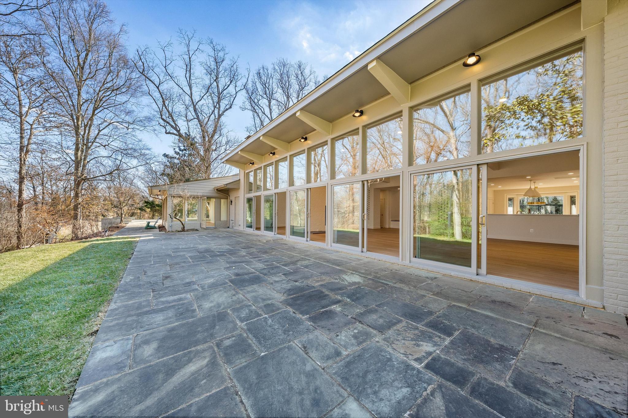 1402 Langley Place McLean, VA 22101 - Photo 39 of 46 Oversized patio perfect outdoor entertainment
