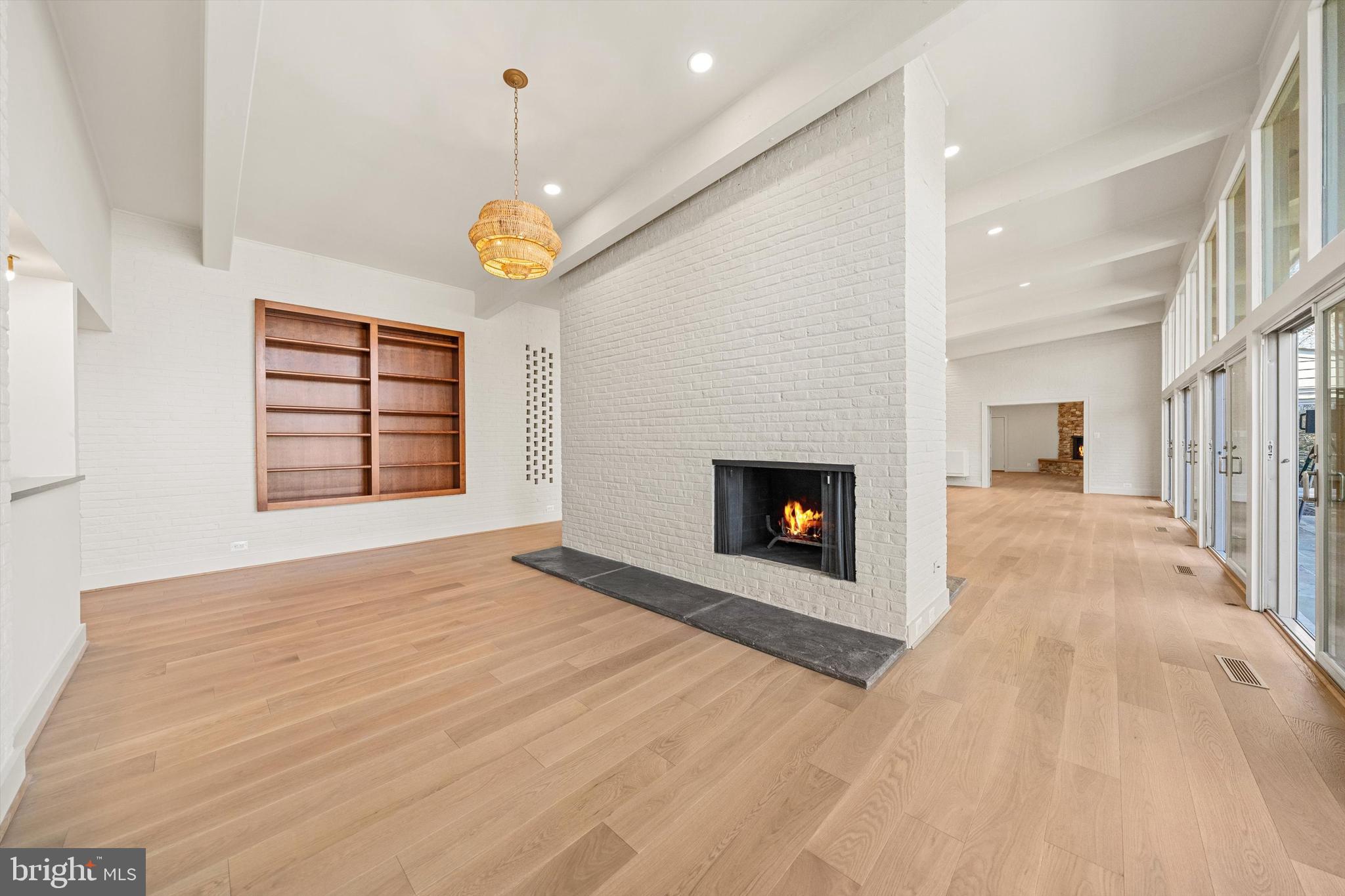 1402 Langley Place McLean, VA 22101 - Photo 8 of 46 Sitting Area/Library area with fireplace