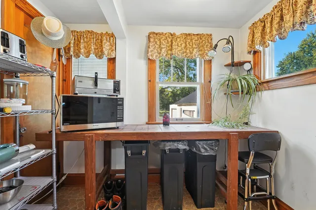 $265,000 | 17 West Madison Avenue, Milton, WI 53563