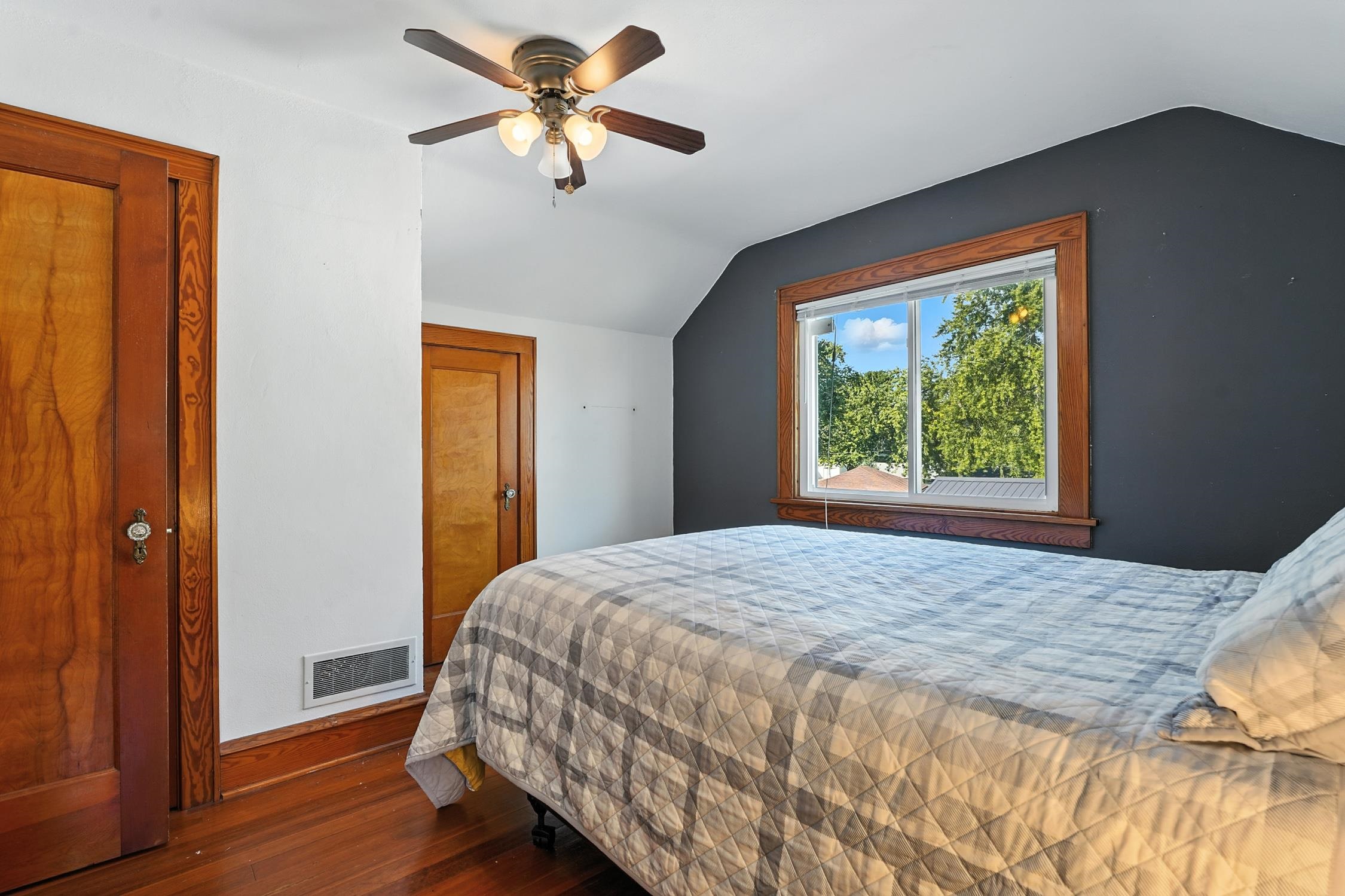 17 West Madison Avenue Milton, WI 53563 - Photo 16 of 29