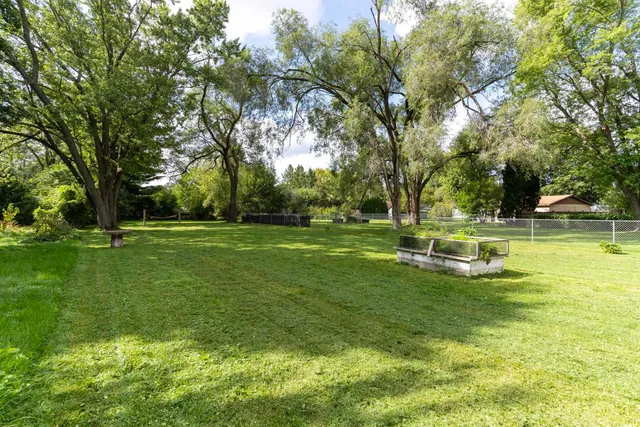 $265,000 | 17 West Madison Avenue, Milton, WI 53563