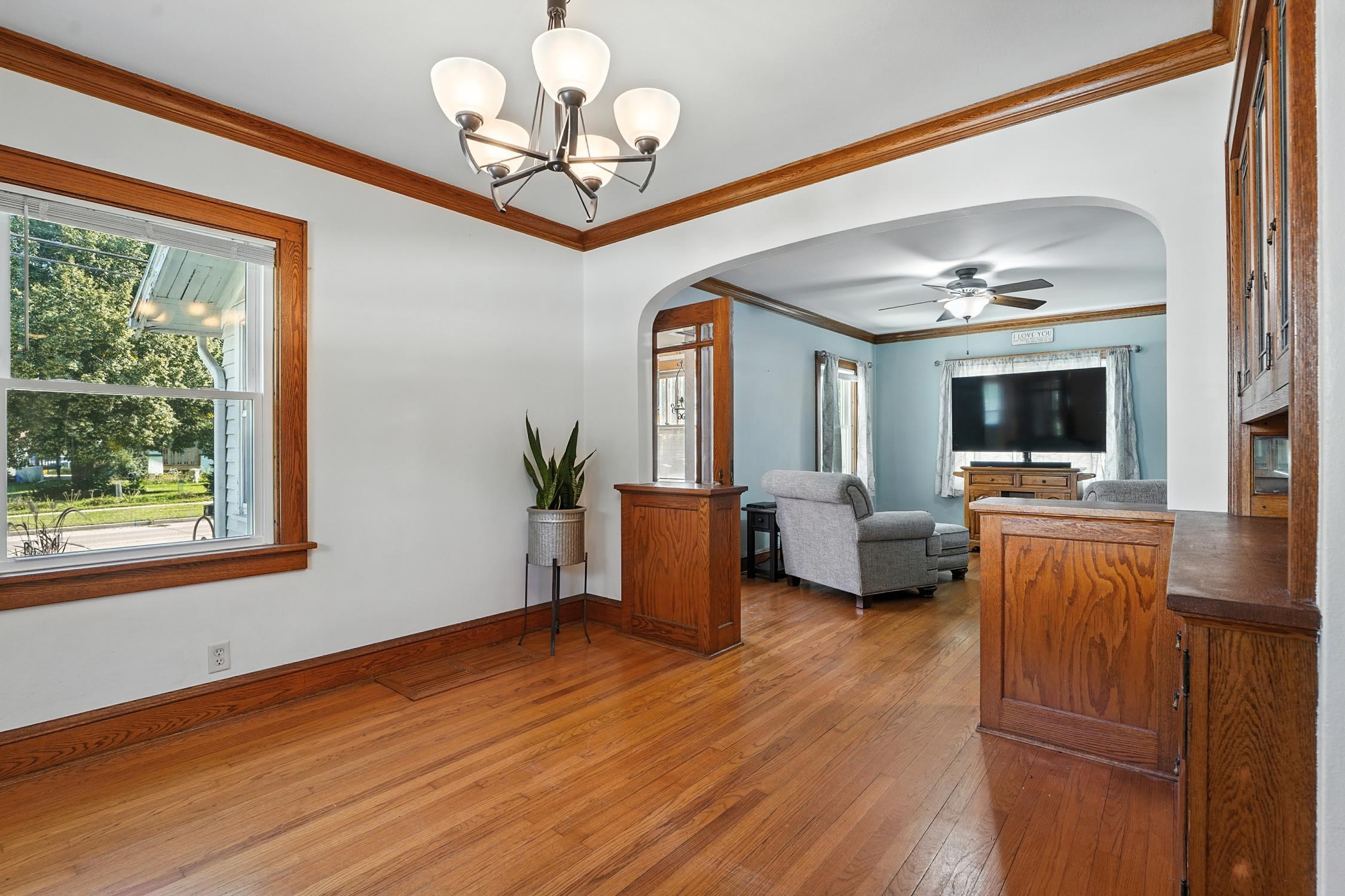 17 West Madison Avenue Milton, WI 53563 - Photo 4 of 29