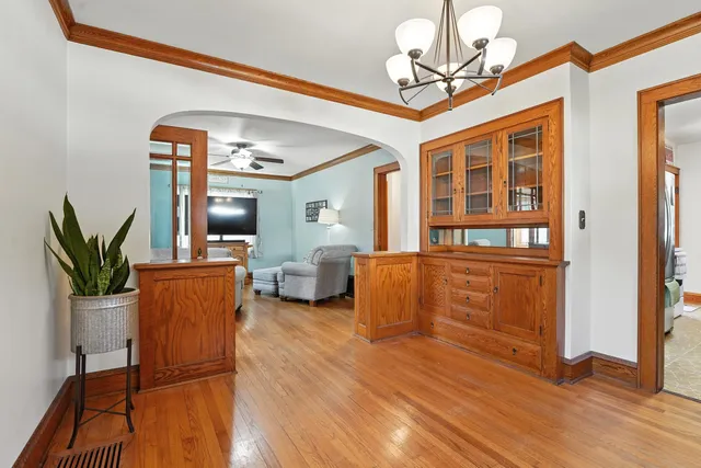 $265,000 | 17 West Madison Avenue, Milton, WI 53563