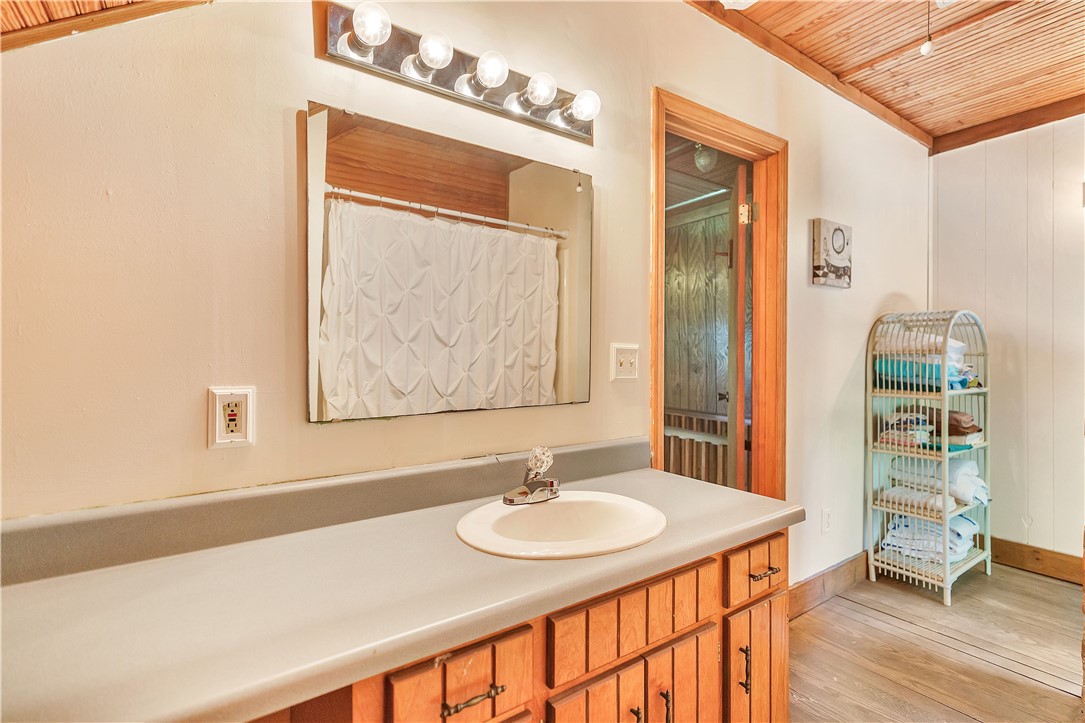 205 West Mauldin Street Walhalla, SC 29691 - Photo 25 of 43 A wooden ceiling adds rustic charm to this bathroom on the upper level.
