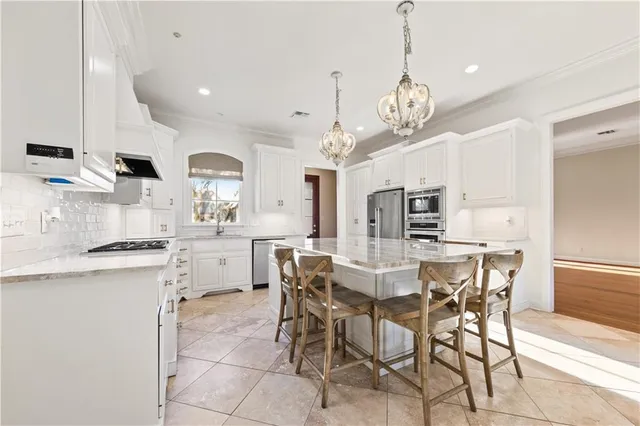 $789,500 | 100-102 Brahmwell Court, Lafayette, LA 70508