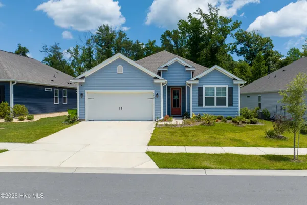 $2,500 | 332 Edgewater Way, Holly Ridge, NC 28445
