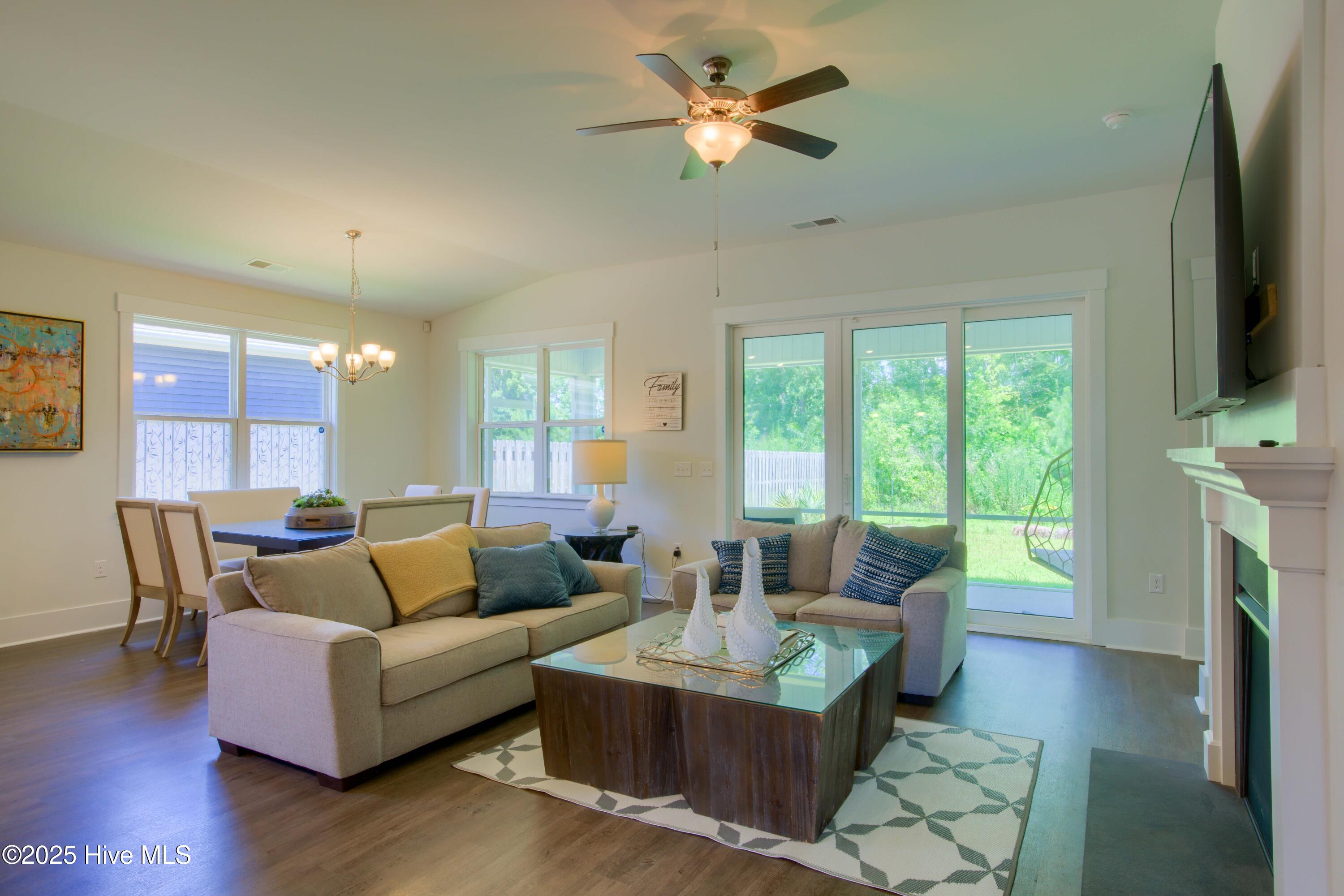 332 Edgewater Way Holly Ridge, NC 28445 - Photo 13 of 25 332 Edgewater - Interior - Edited_15