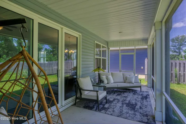 $2,500 | 332 Edgewater Way, Holly Ridge, NC 28445