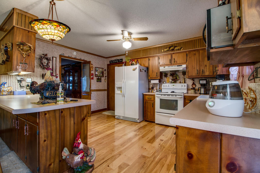933 Chris Road Strawberry Plains, TN 37871 - Photo 15 of 38 Chris Rd Photos-1015