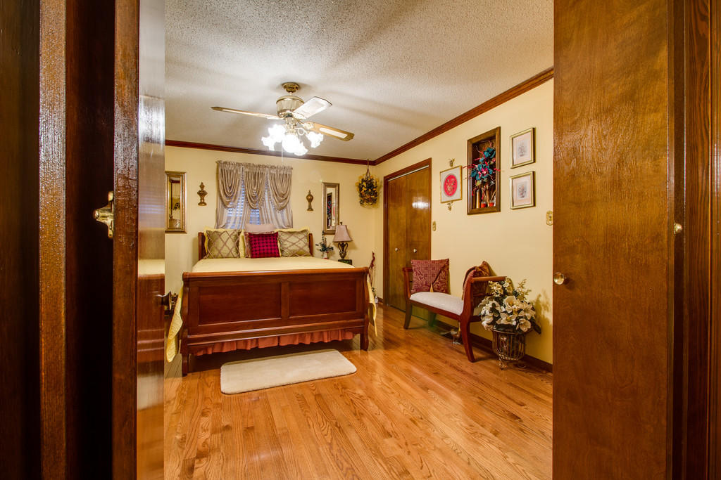 933 Chris Road Strawberry Plains, TN 37871 - Photo 29 of 38 Chris Rd Photos-1029