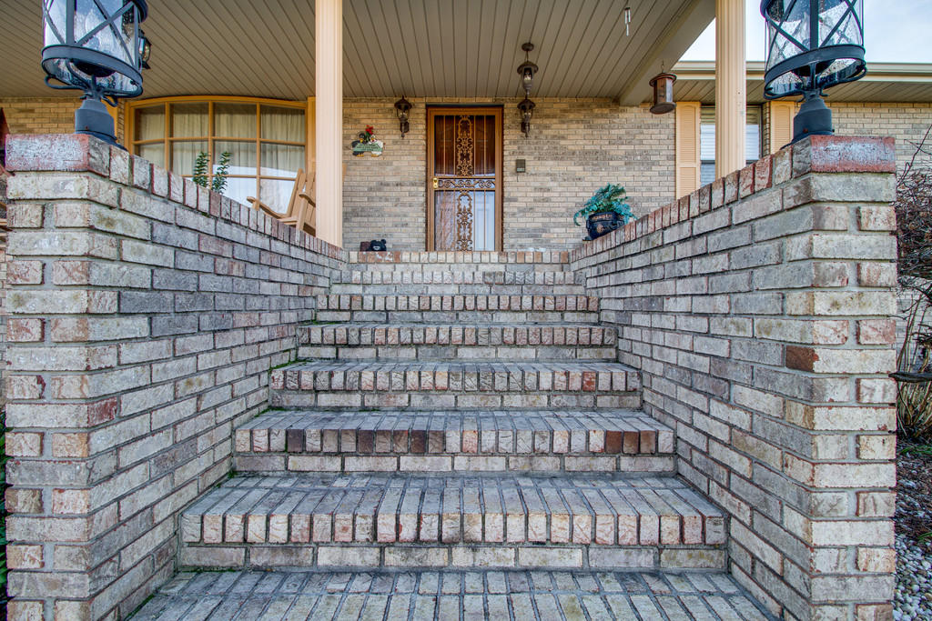 933 Chris Road Strawberry Plains, TN 37871 - Photo 5 of 38 Chris Rd Photos-1005